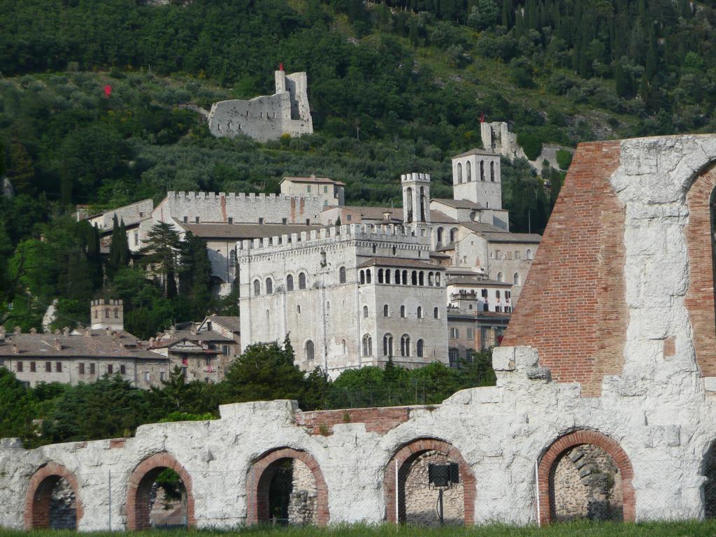 Residenza Di Via Piccardi Bed and Breakfast Gubbio Exteriör bild